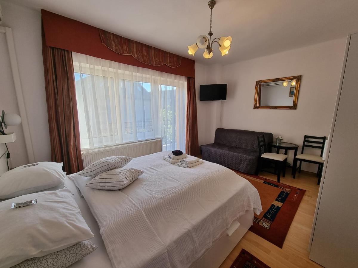 Abigel Vendeghaz Hotel Miskolc Eksteriør billede