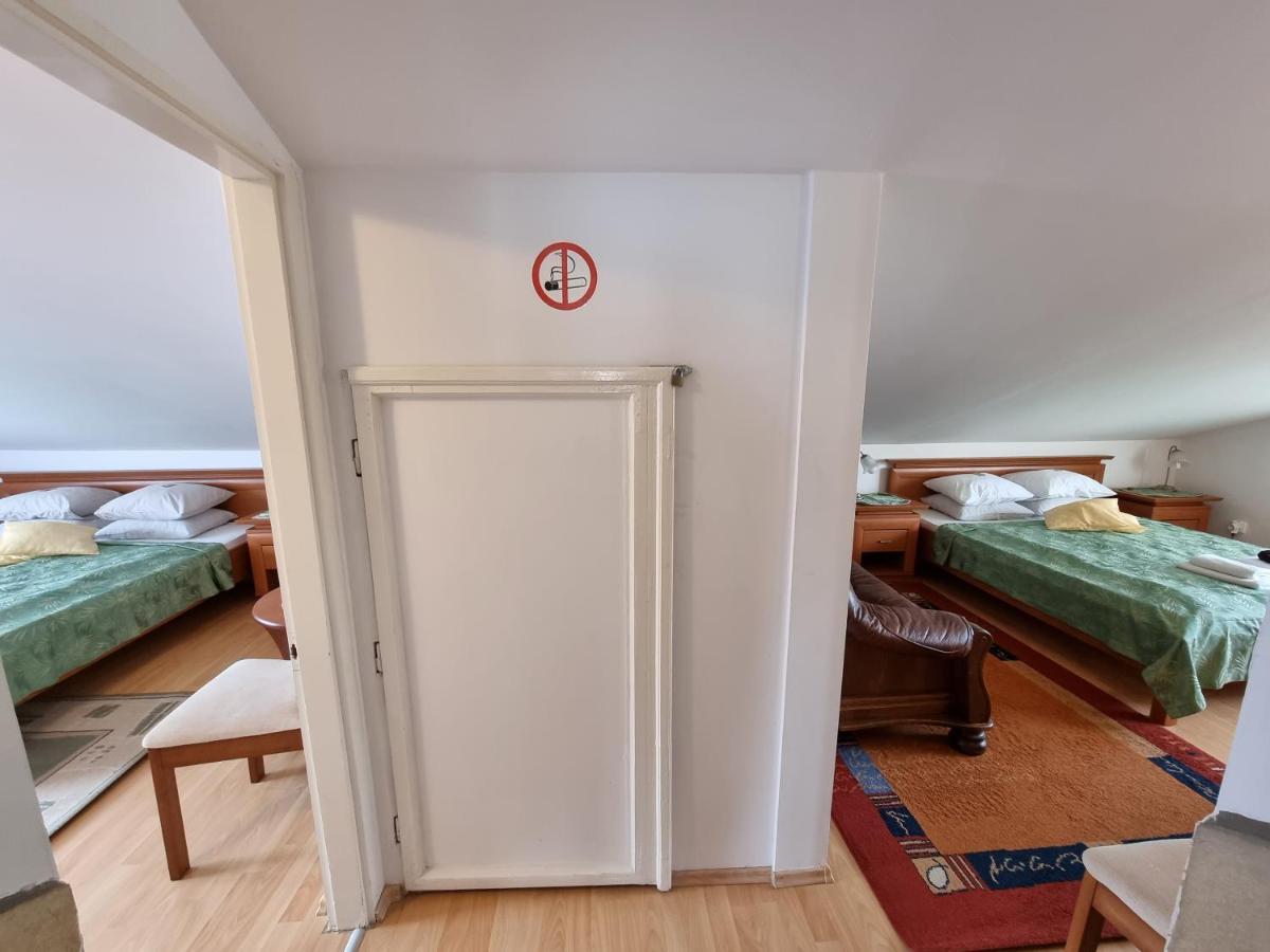 Abigel Vendeghaz Hotel Miskolc Eksteriør billede