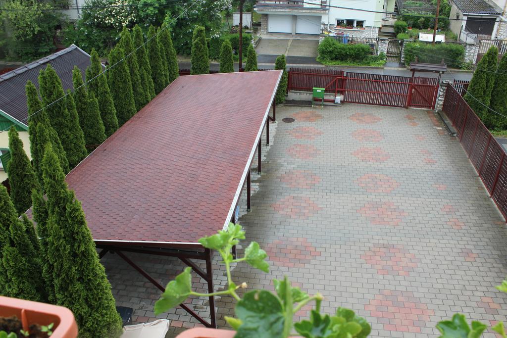 Abigel Vendeghaz Hotel Miskolc Eksteriør billede